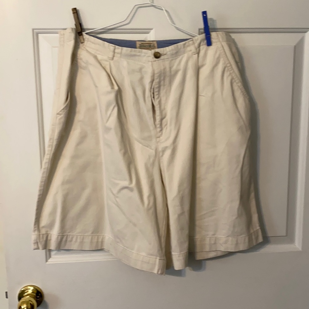 St John’s Bay Pleated Shorts 20W